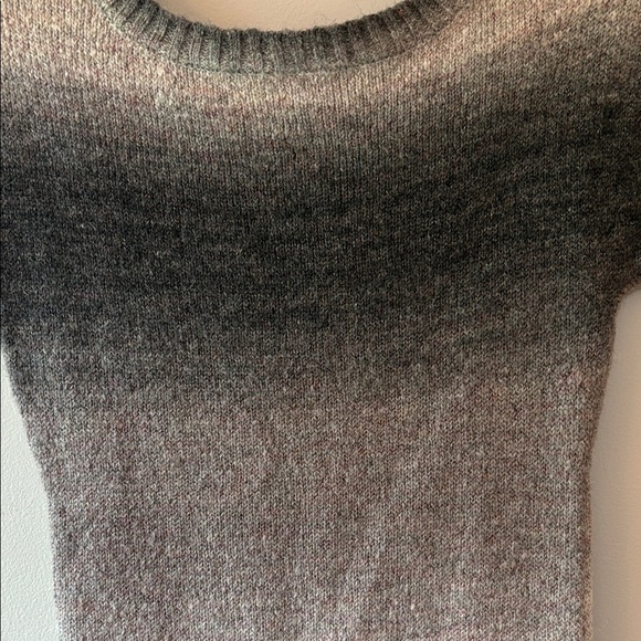 Charlotte Russe Ombre Gray Knit Sweater - Picture 3 of 6